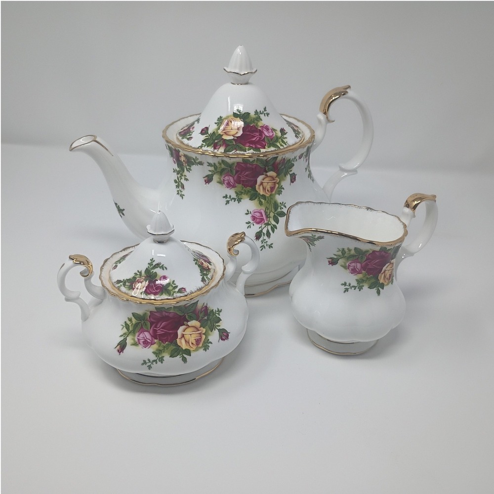 Royal Albert Bone China New In Open Box Fine China Collectible